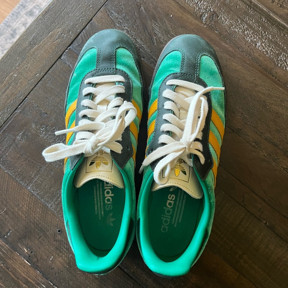 Adidas Samba Teal and Gold Sneakers - Picture 5 of 6